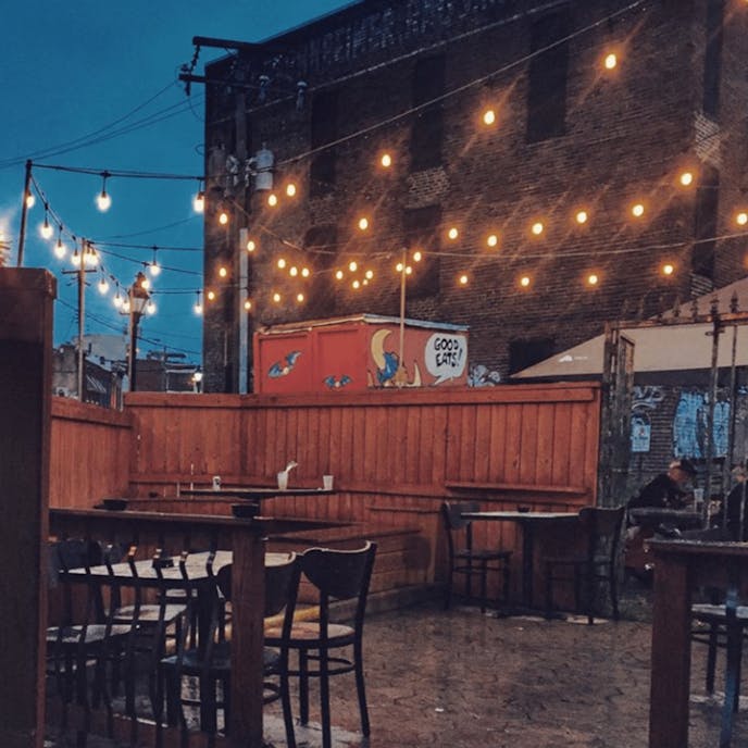 24 Restaurants for Outdoor Dining in Downtown Richmond